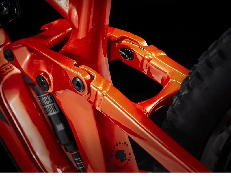 Trek Slash 7 Trail Mountain Bike in Lava-5
